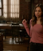 newgirl_s04e21_0009.jpg