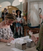 SchittsCreek4x10_0002.jpg
