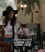 SchittsCreek4x10_0021.jpg