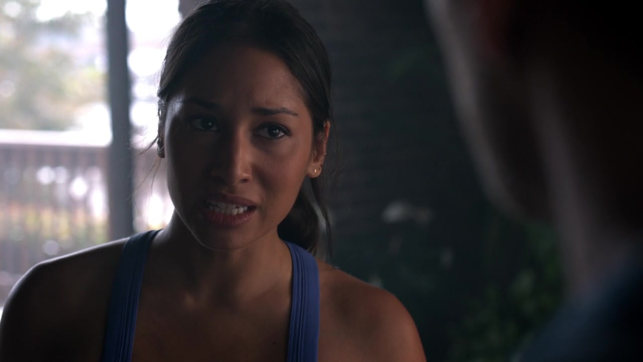 secretslies1x09_133.jpg